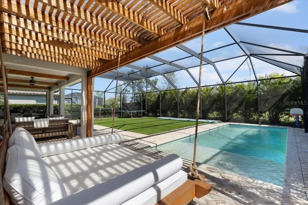 2017 Woodleaf Hammock Court Bradenton FL 34211