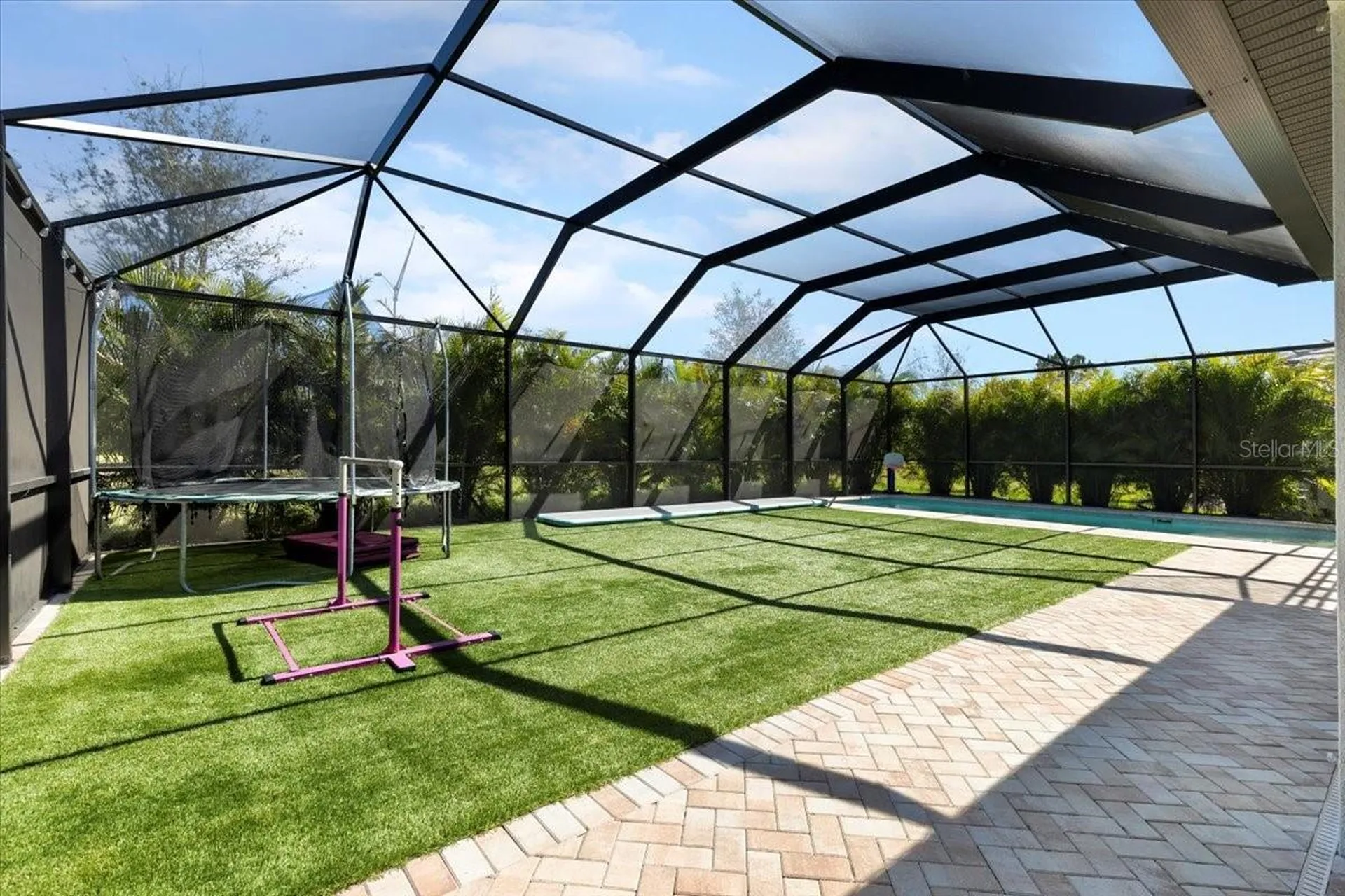 2017 Woodleaf Hammock Court Bradenton FL 34211