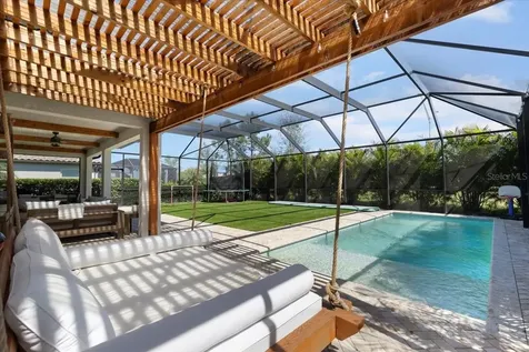 2017 Woodleaf Hammock Court Bradenton FL 34211
