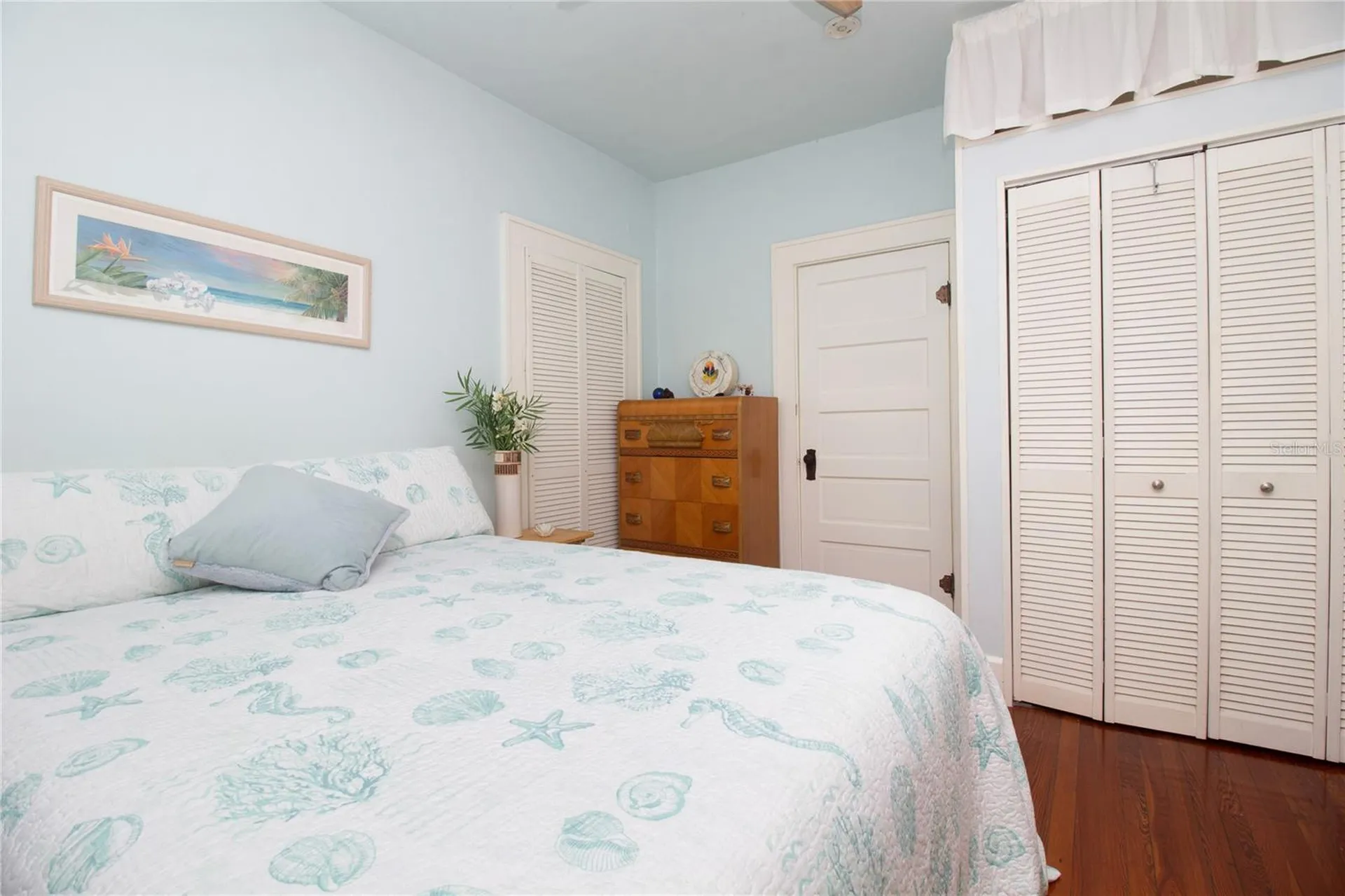 2962 Burlington Avenue N St Petersburg FL 33713