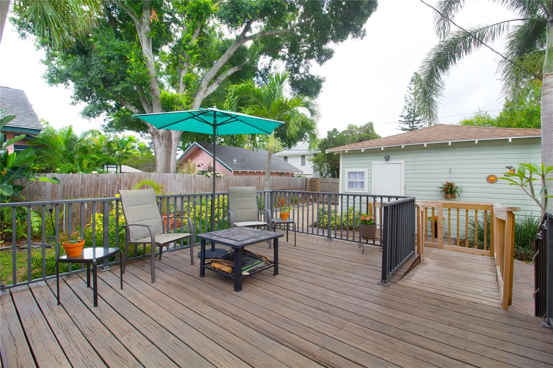 2962 Burlington Avenue N St Petersburg FL 33713