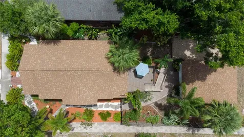 2962 Burlington Avenue N St Petersburg FL 33713