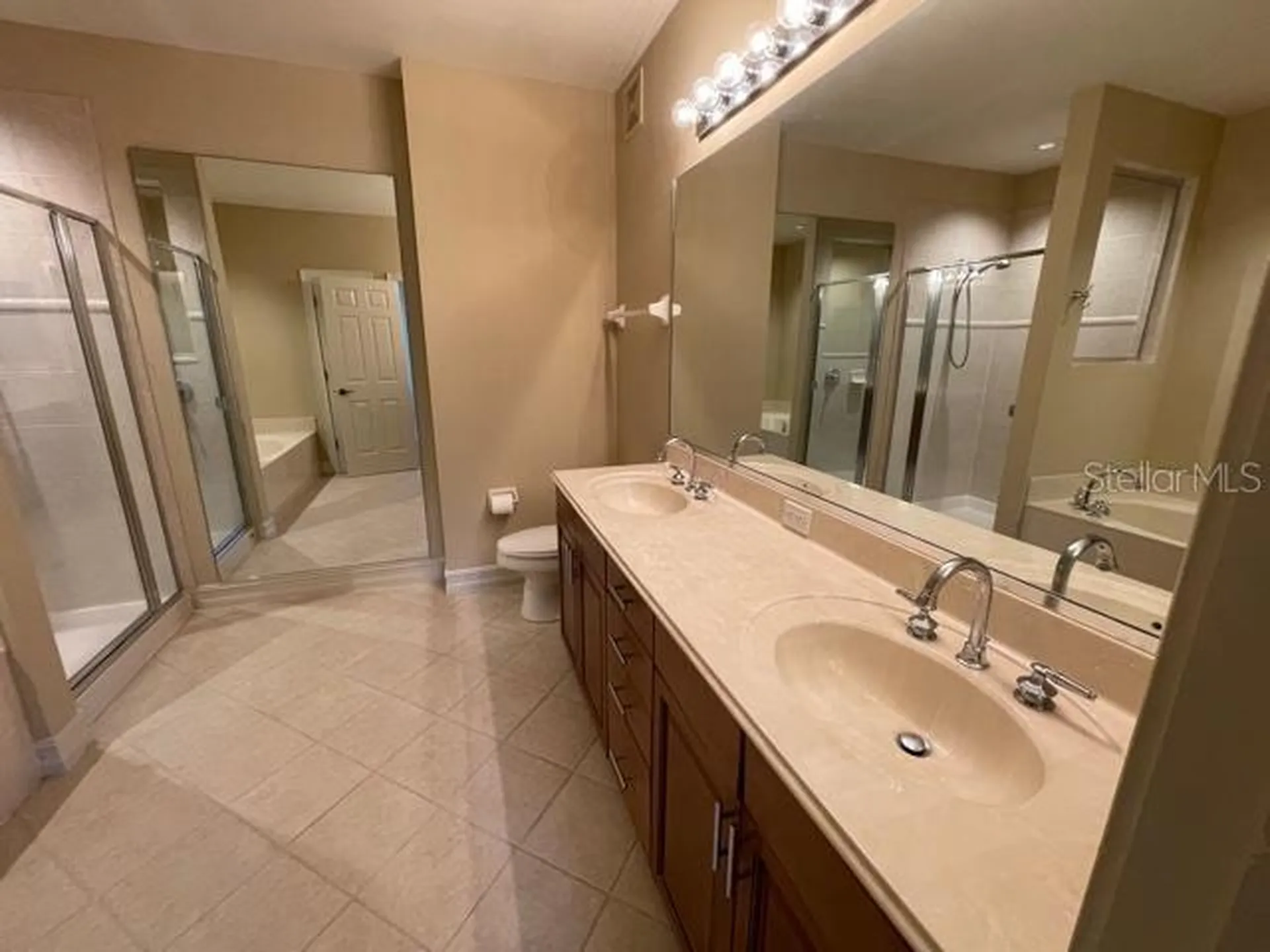 930 Greenlawn Street Celebration FL 34747