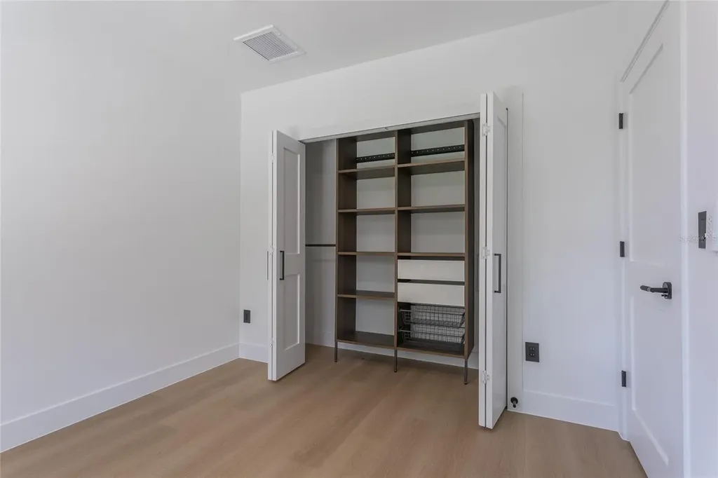 2561/2563 21st Street S St Petersburg FL 33712