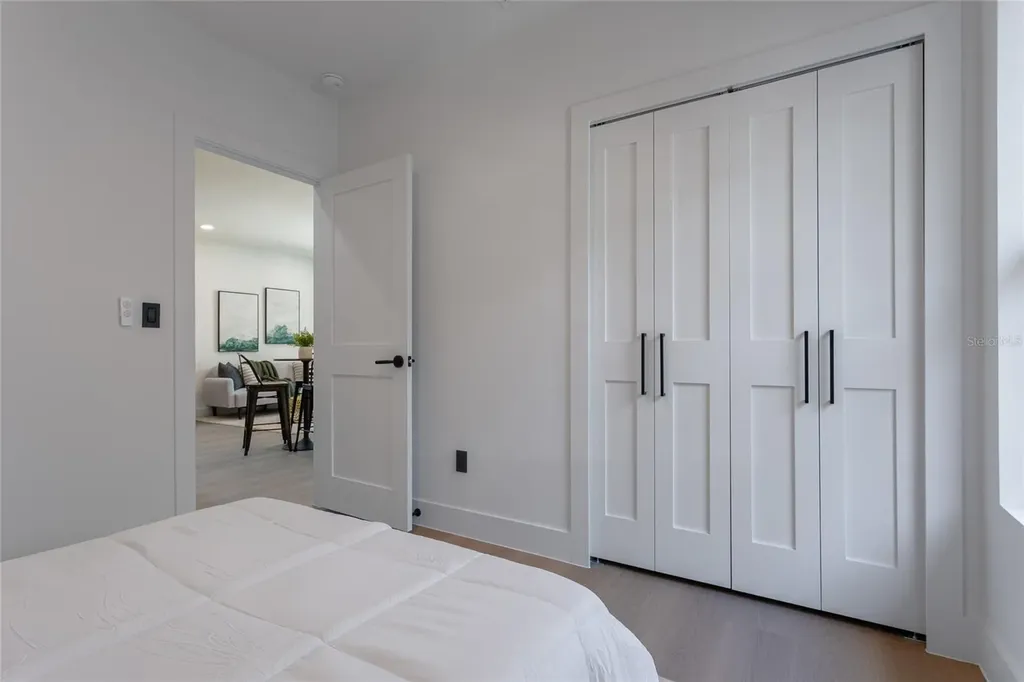 2561/2563 21st Street S St Petersburg FL 33712