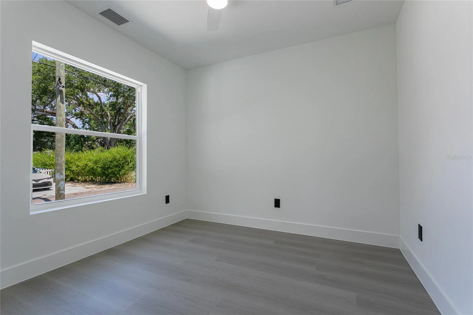 2561/2563 21st Street S St Petersburg FL 33712