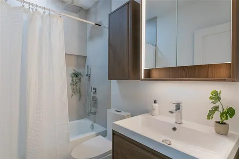 2561/2563 21st Street S St Petersburg FL 33712