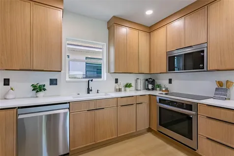 2561/2563 21st Street S St Petersburg FL 33712