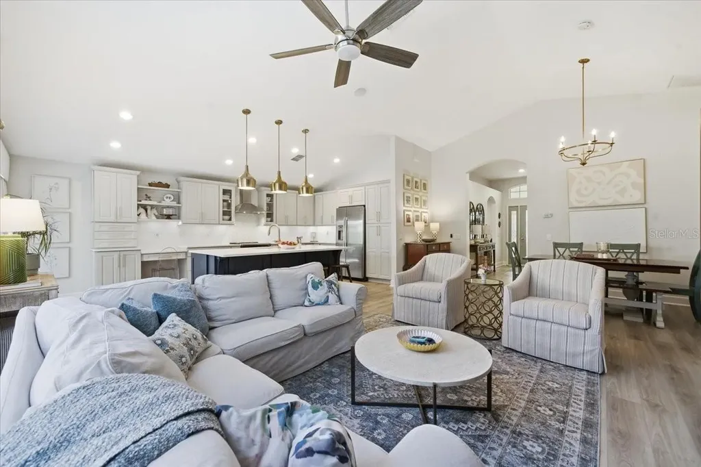 5907 Lourdes Way Lutz FL 33558