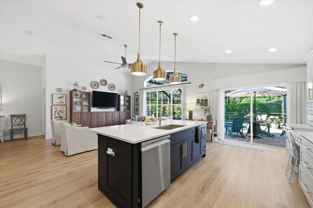 5907 Lourdes Way Lutz FL 33558