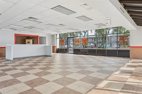 6620 E Dr Martin Luther King Jr Boulevard Tampa FL 33619