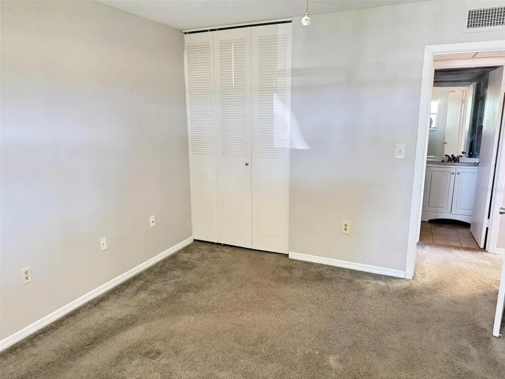 201 Kings Boulevard Sun City Center FL 33573