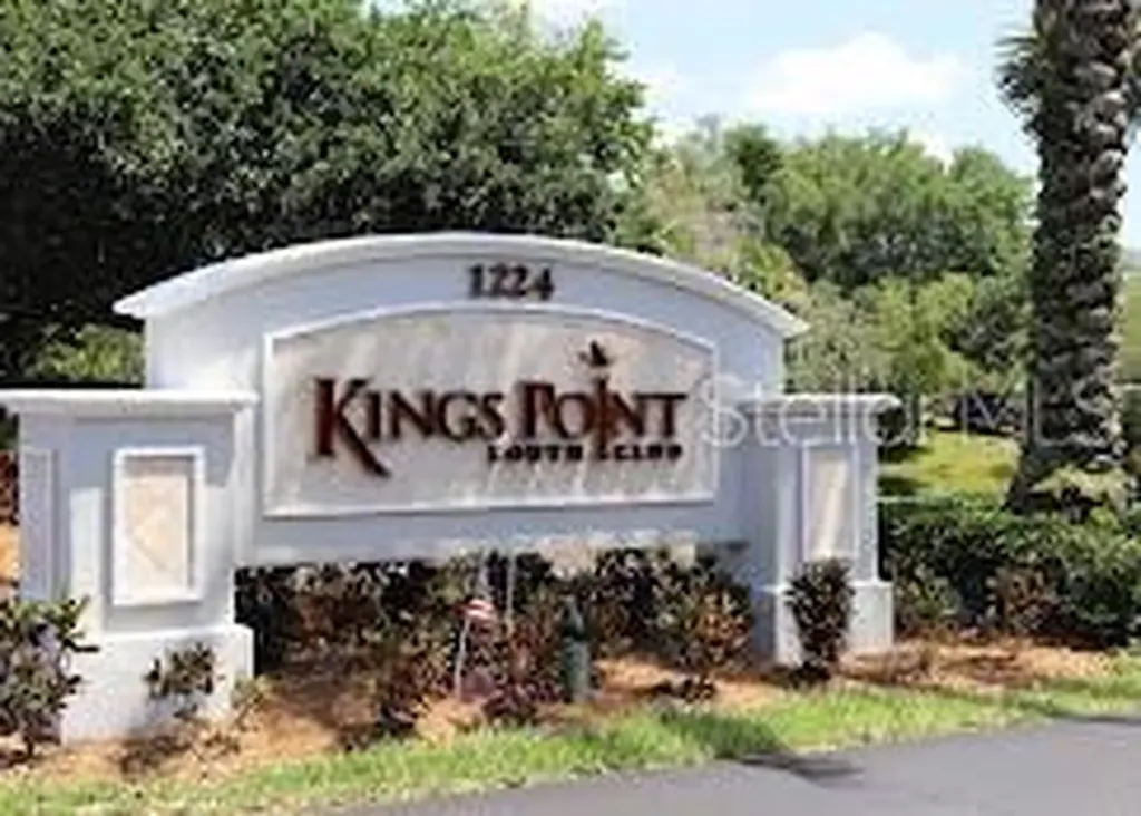 201 Kings Boulevard Sun City Center FL 33573