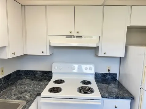 201 Kings Boulevard Sun City Center FL 33573