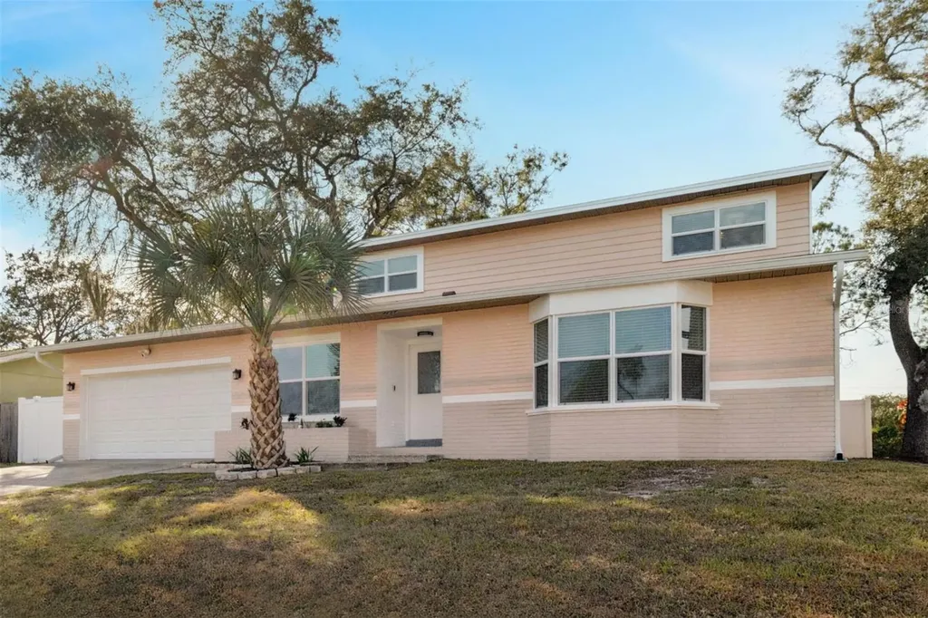 3309 Briarwood Lane Safety Harbor FL 34695