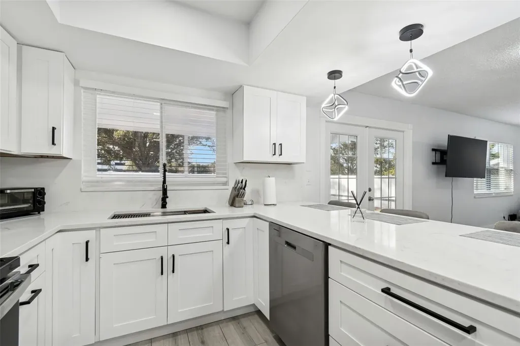 3309 Briarwood Lane Safety Harbor FL 34695