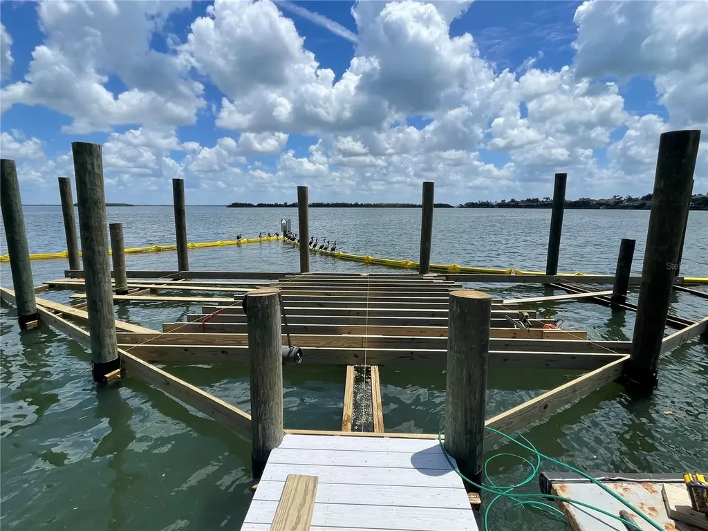 3710 Gulf Of Mexico Drive Longboat Key FL 34228