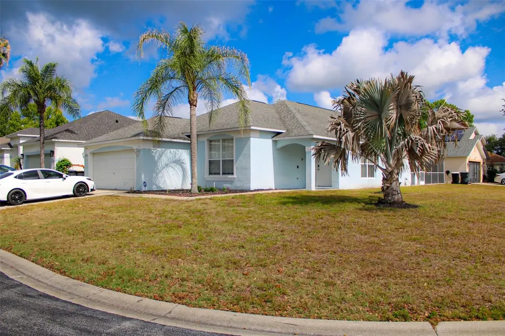 108 Grosvenor Loop Davenport FL 33897
