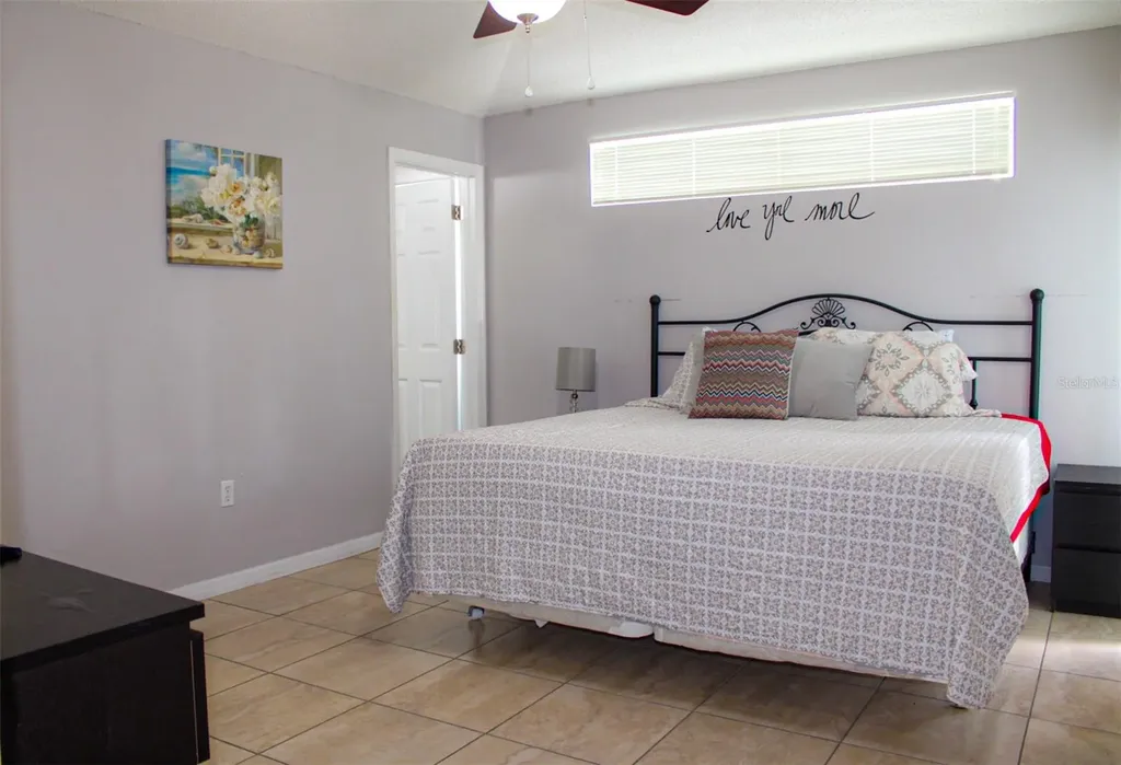108 Grosvenor Loop Davenport FL 33897