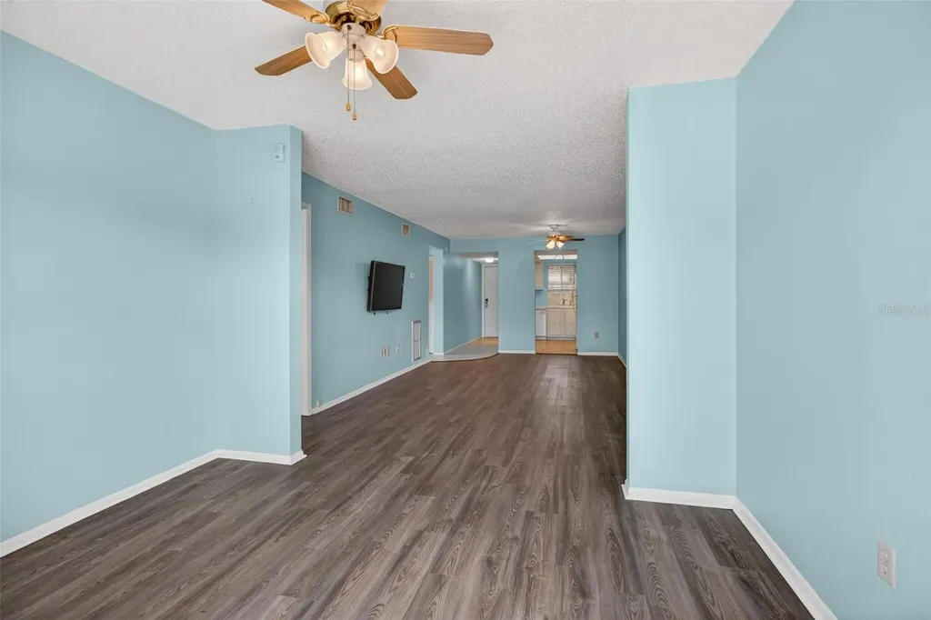 801 83rd Avenue N St Petersburg FL 33702