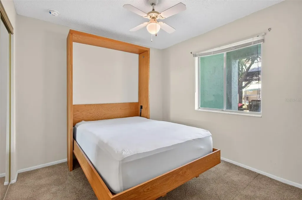 801 83rd Avenue N St Petersburg FL 33702