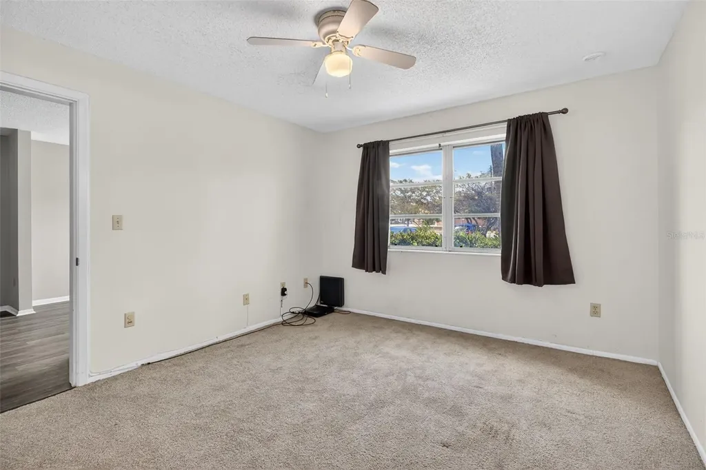 801 83rd Avenue N St Petersburg FL 33702
