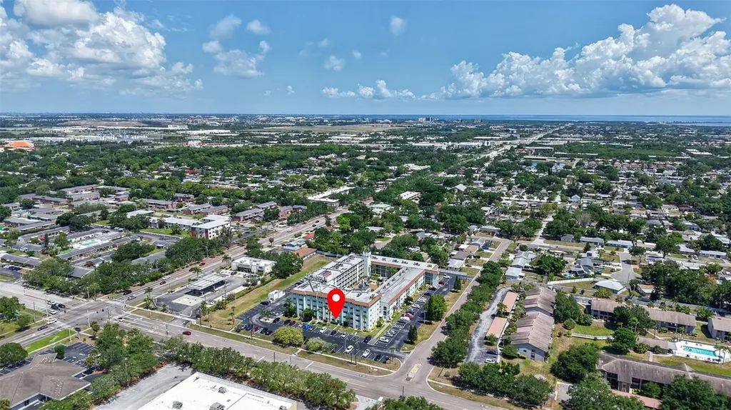 801 83rd Avenue N St Petersburg FL 33702