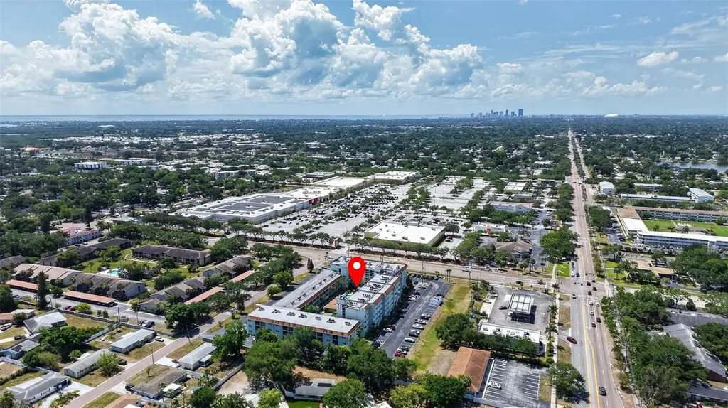 801 83rd Avenue N St Petersburg FL 33702