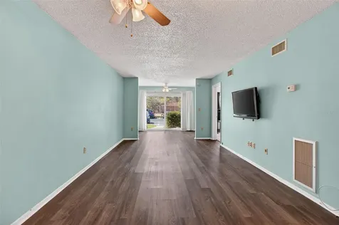 801 83rd Avenue N St Petersburg FL 33702