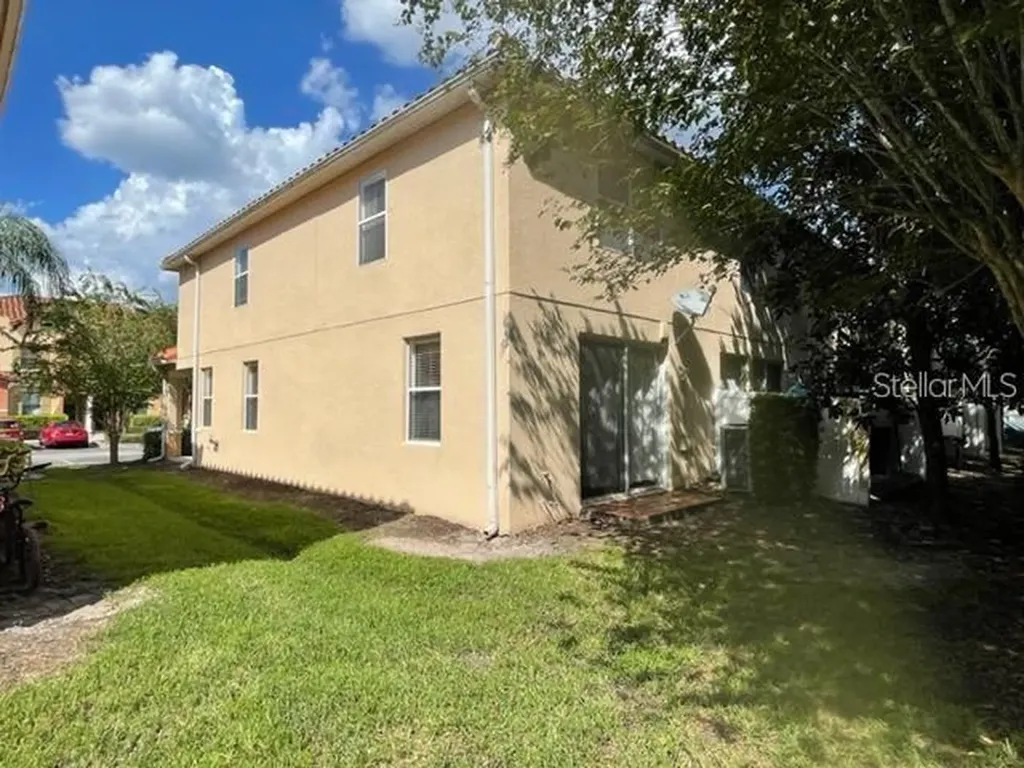 5160 Regatta Drive Kissimmee FL 34746