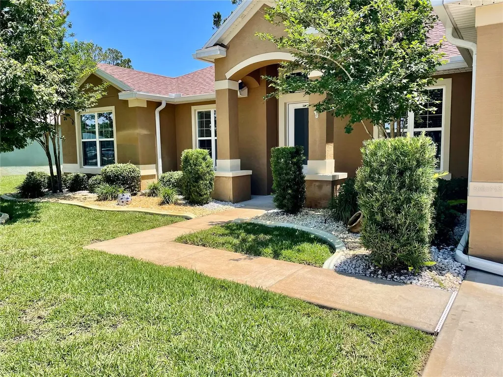 15 N Senseney Palm Coast FL 32164
