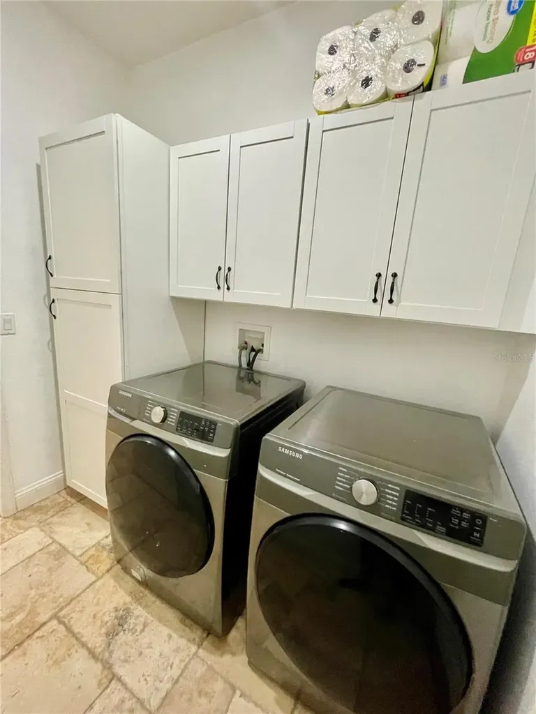 15 N Senseney Palm Coast FL 32164