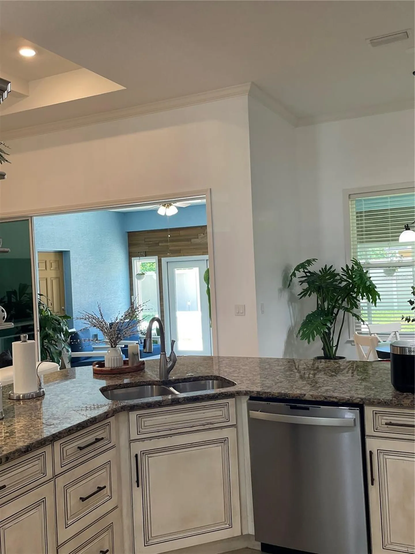 15 N Senseney Palm Coast FL 32164