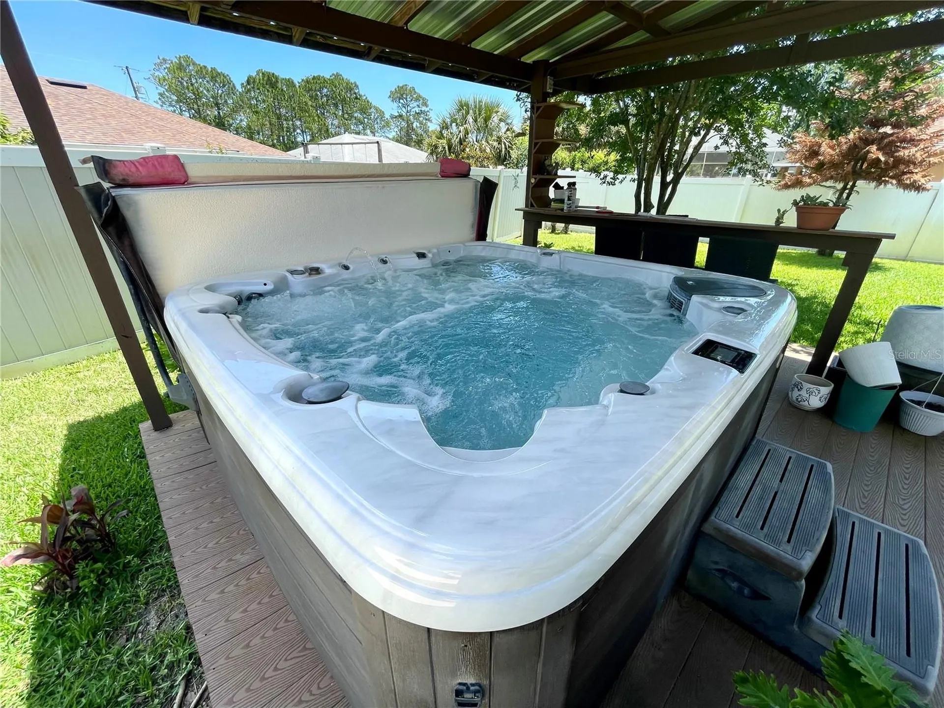 15 N Senseney Palm Coast FL 32164