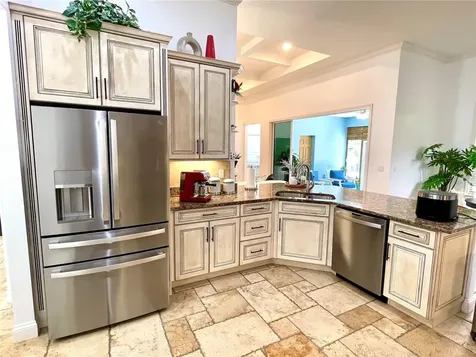 15 Senseney Palm Coast FL 32164