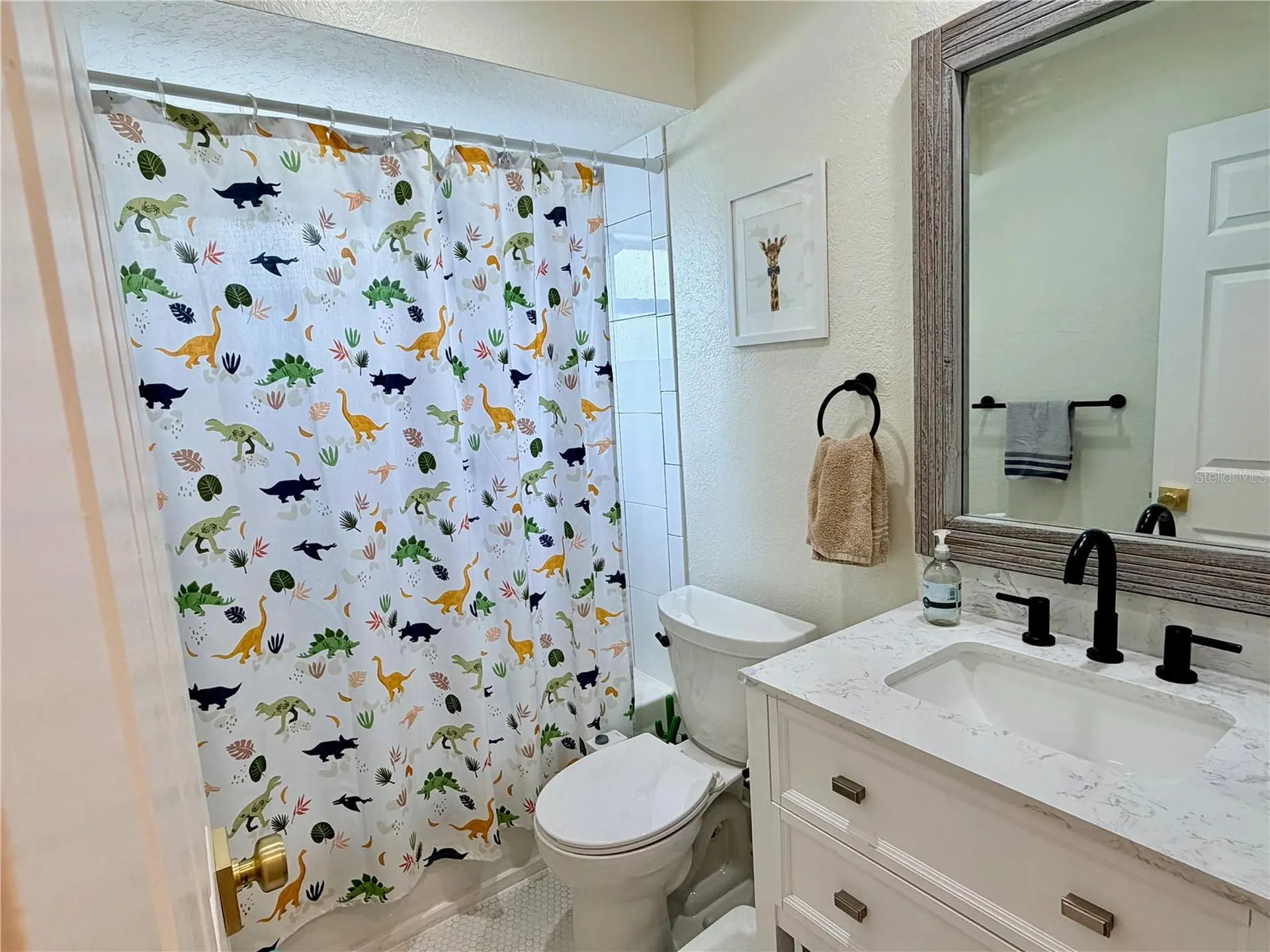 6073 Tanglewood Drive NE St Petersburg FL 33703