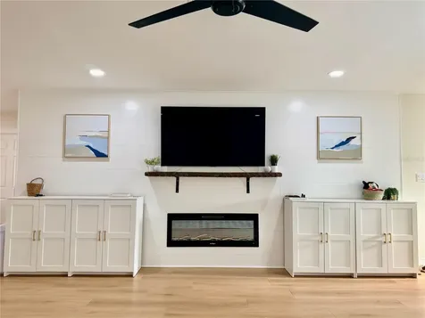 6073 Tanglewood Drive NE St Petersburg FL 33703