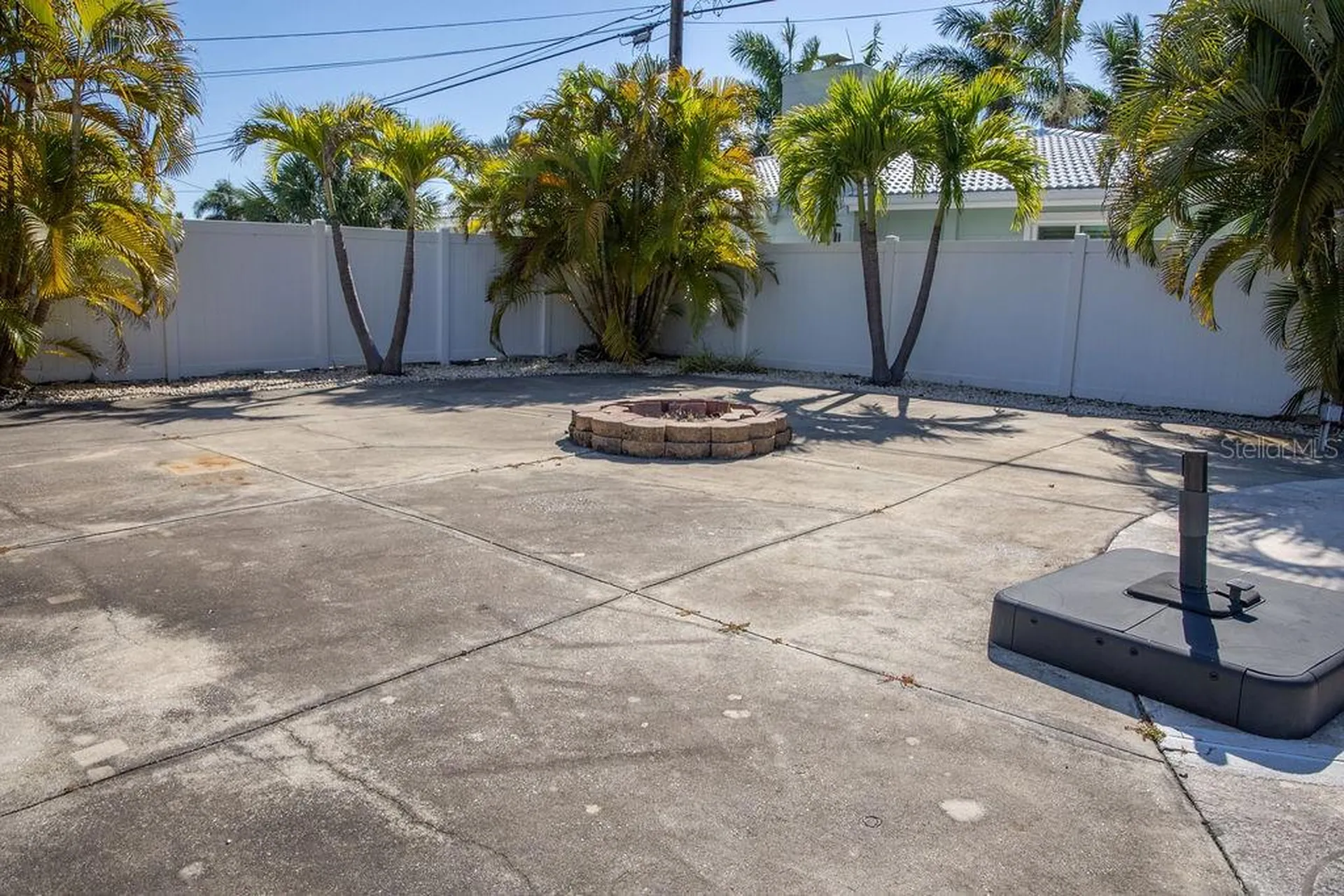 10126 E 4th Street E Treasure Island FL 33706