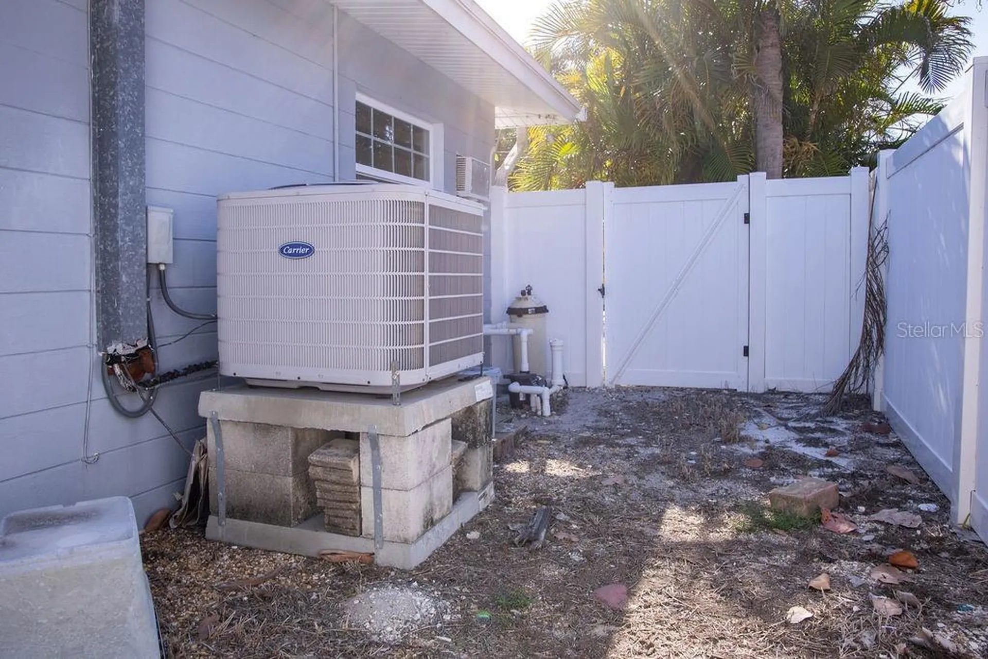 10126 E 4th Street E Treasure Island FL 33706