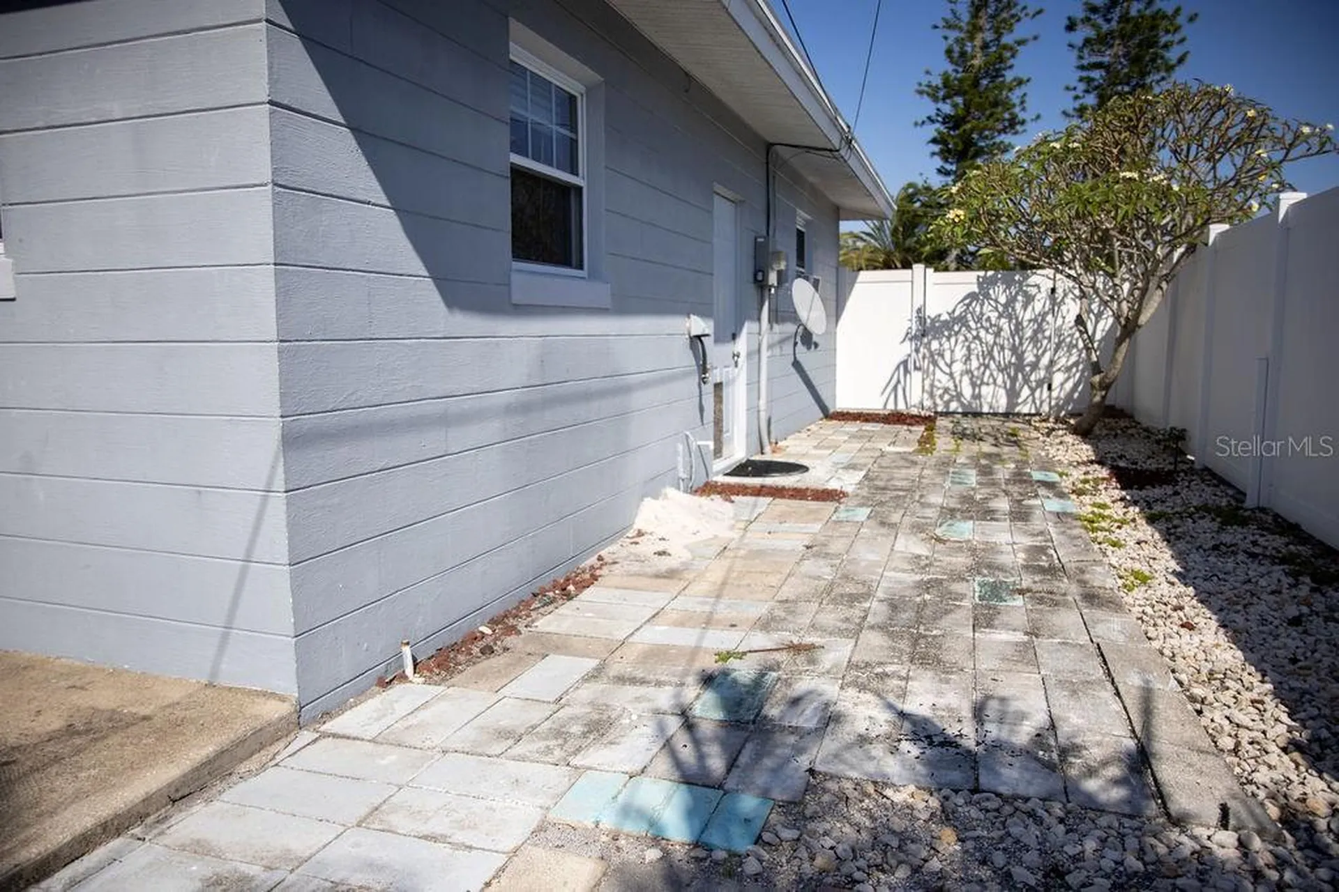 10126 E 4th Street E Treasure Island FL 33706