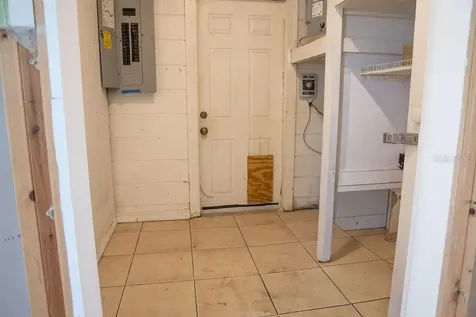 10126 E 4th Street E Treasure Island FL 33706