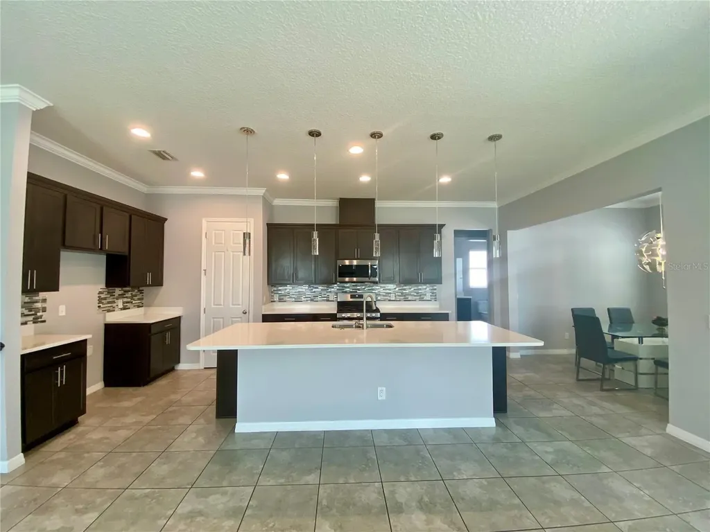 1015 Grand Hilltop Drive Apopka FL 32703