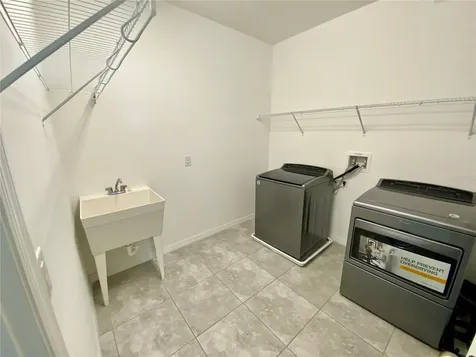 1015 Grand Hilltop Drive Apopka FL 32703