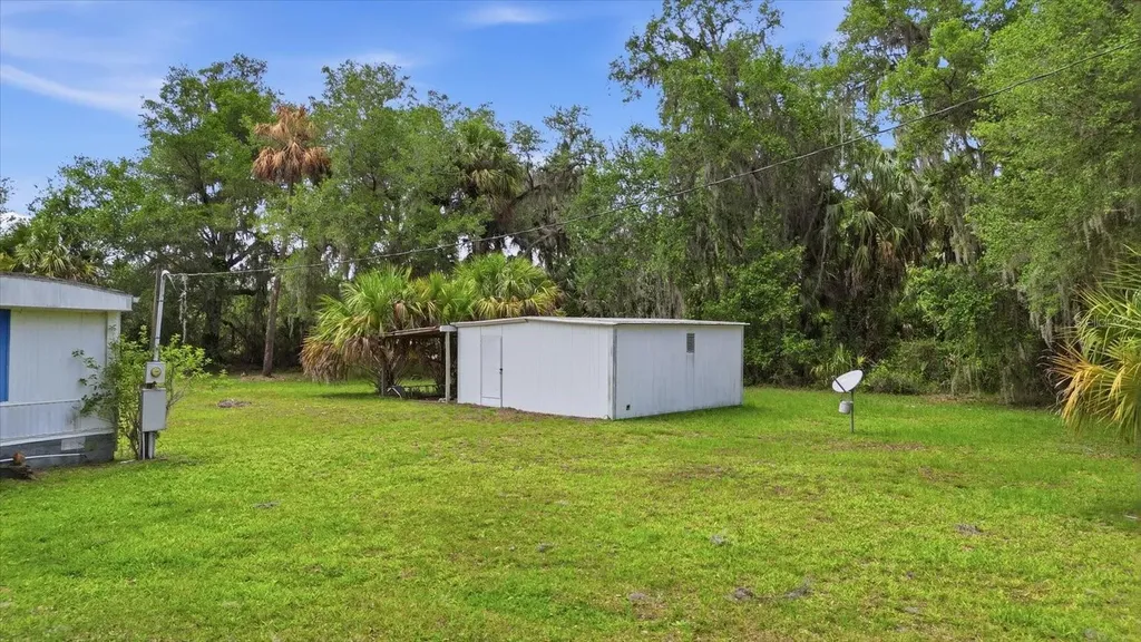 9600 N Misty Janell Terrace Crystal River FL 34428