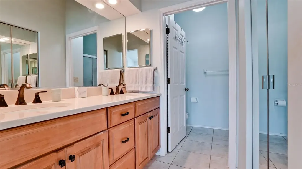 1011 Ibis Court Bradenton FL 34209