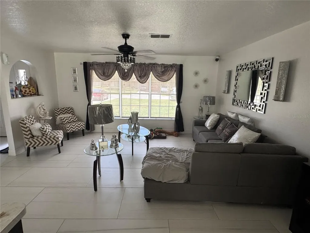3430 Hawkin Drive Kissimmee FL 34746