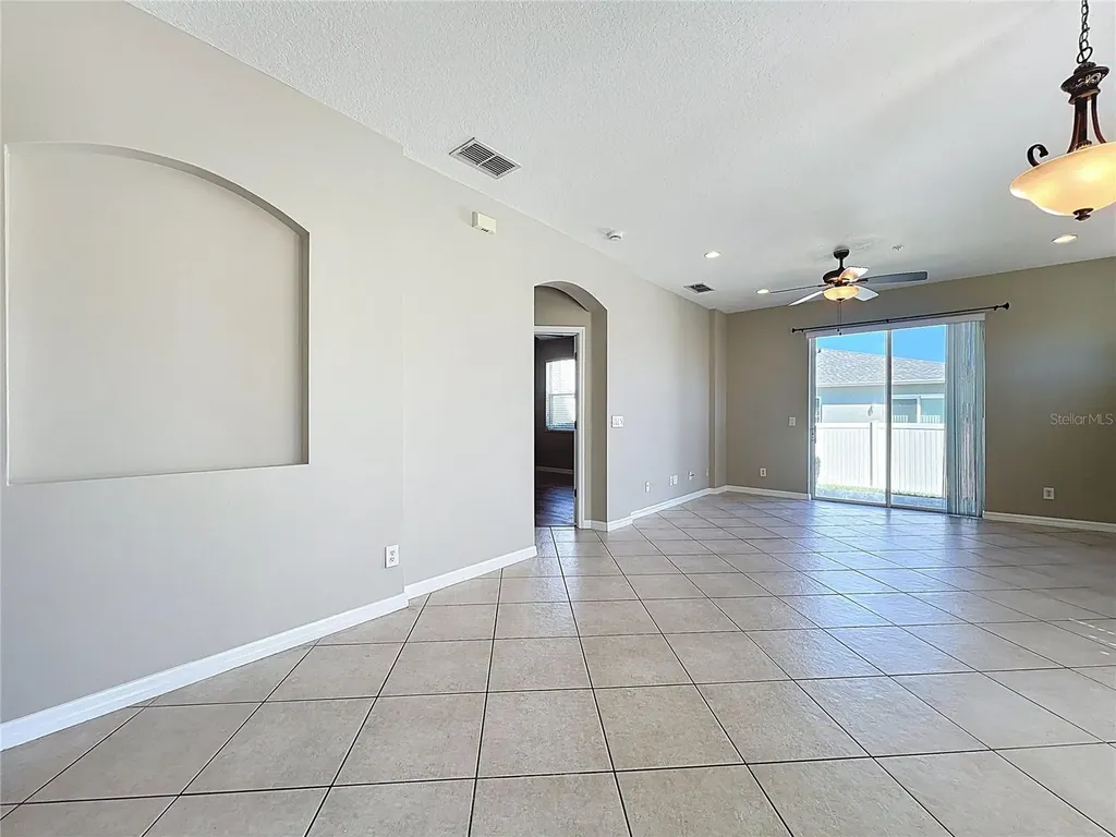 679 Canyon Stone Circle Lake Mary FL 32746