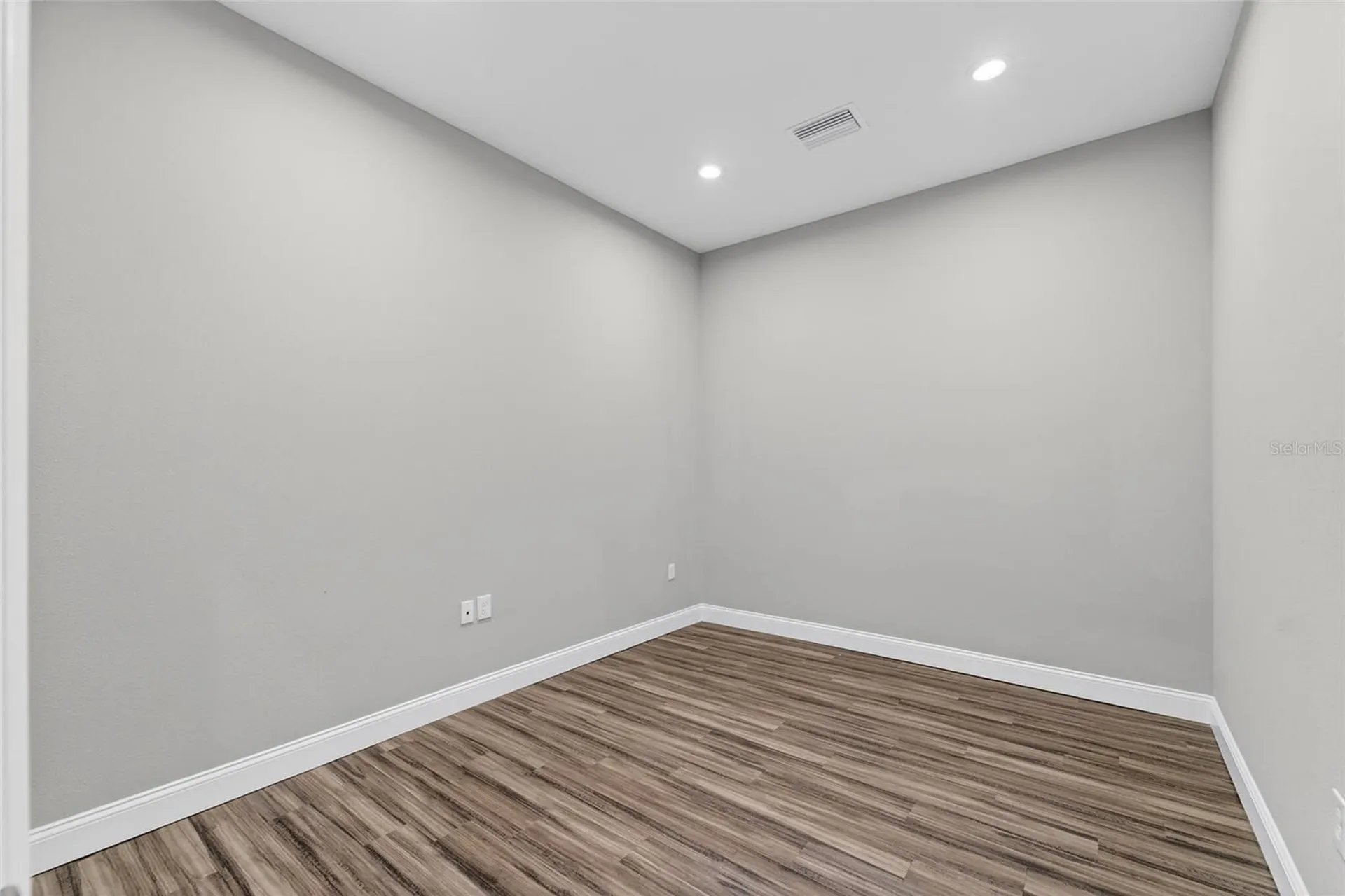 730 Cactus Ridge Circle Seffner FL 33584
