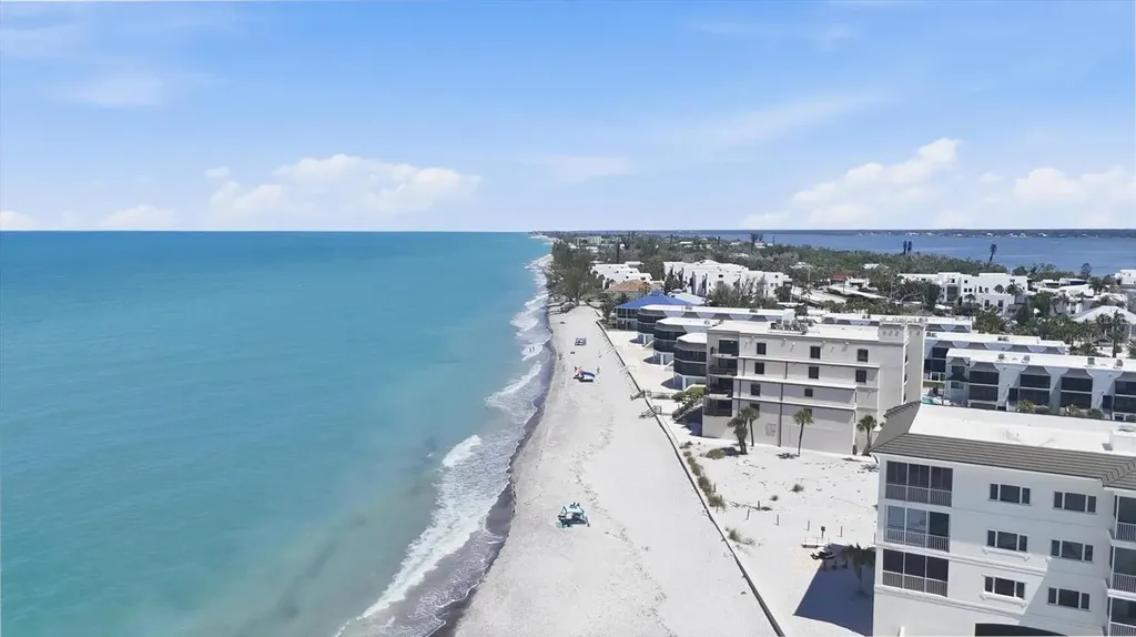 2729 N Beach Road Englewood FL 34223
