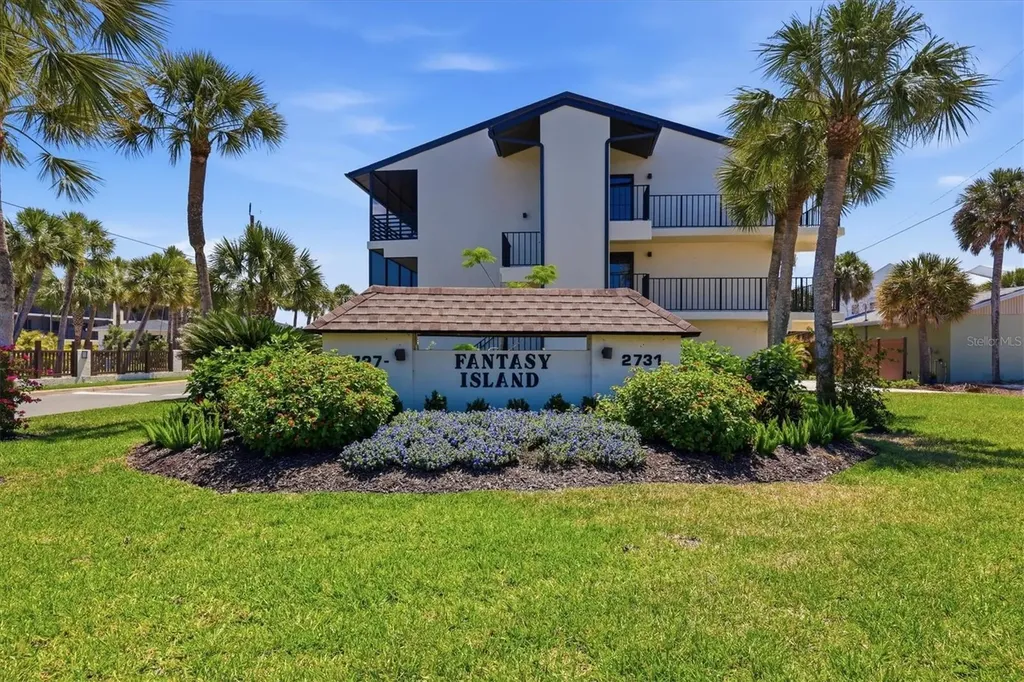 2729 N Beach Road Englewood FL 34223